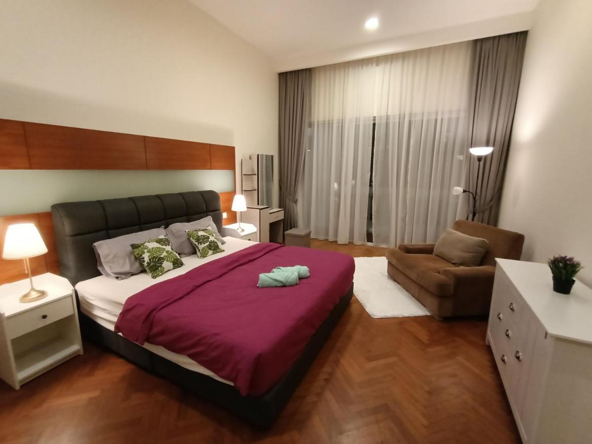 Straits Quay Marina Suites Penang By Aurorahomes Bagan Jermal Exterior photo